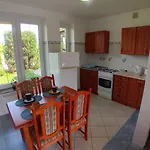 Apartment West Cliff Pustkowo