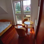 West Cliff Apartment *